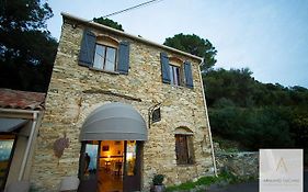 L'Auberge Du Chat Qui Peche